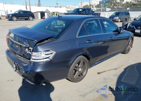 2016 Mercedes-Benz E 350 z USA, uszkodzony, nr VIN WDDHF5KB9GB245638